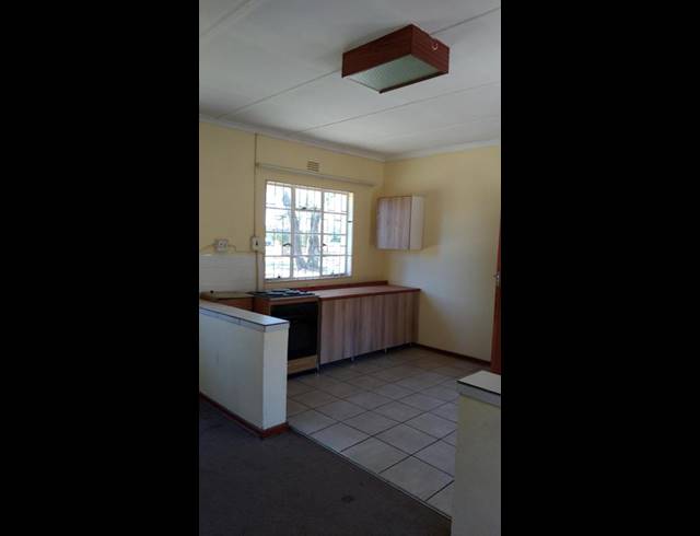 1 BEDROOM PROPERTY TO RENT IN LADYBRAND